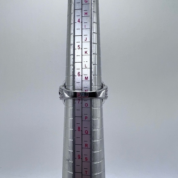 Beautiful Pink Stone Ring - Picture 4 of 4